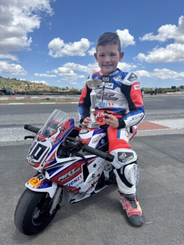 MOTO4
