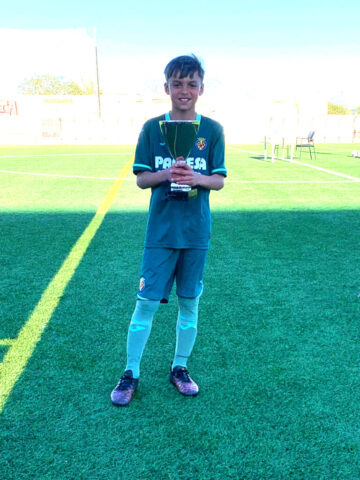 ARENAS CAMPEÓN